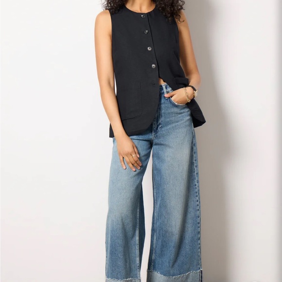 Monteau | black cut away button front vest - Picture 1 of 11